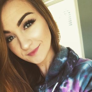 Meet your Posher, Shelby